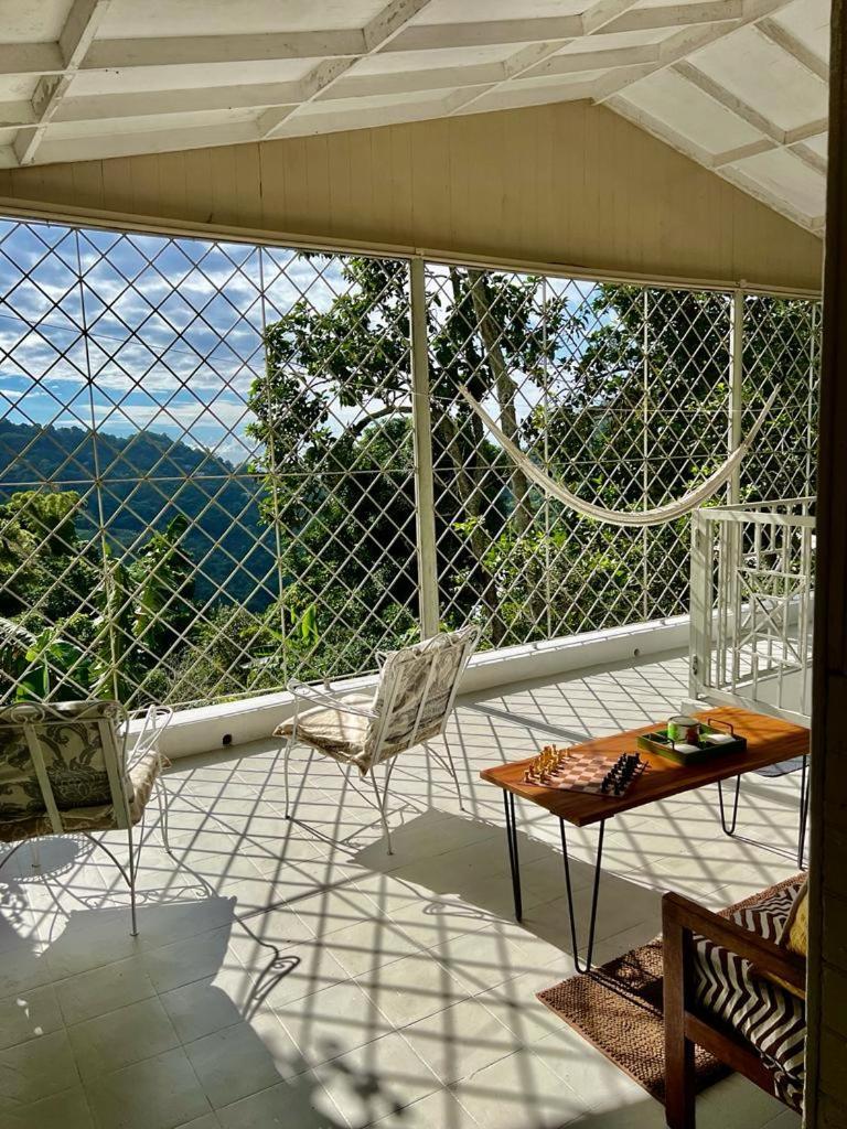 Adella'S Blue Mountain Coffee Farmstay Кингстон Экстерьер фото